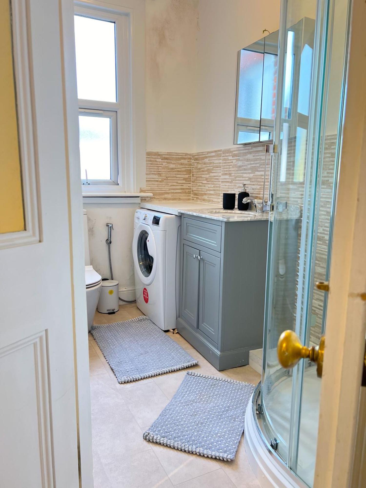 Welcome 2 Bedrooms Flat In Wimbledon London Exteriör bild