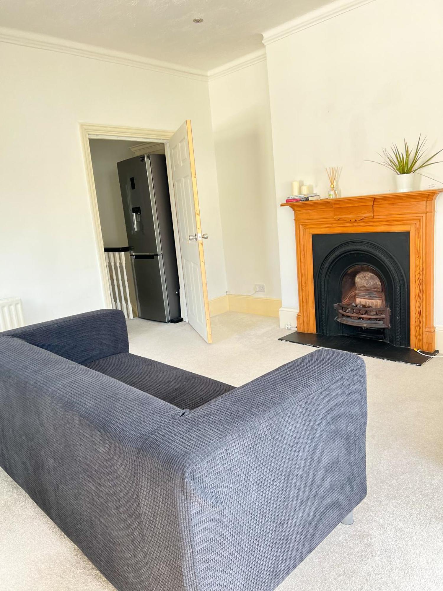 Welcome 2 Bedrooms Flat In Wimbledon London Exteriör bild